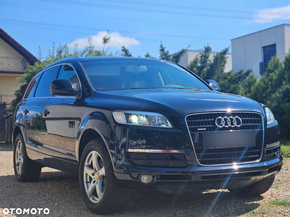 Audi Q7 - 2