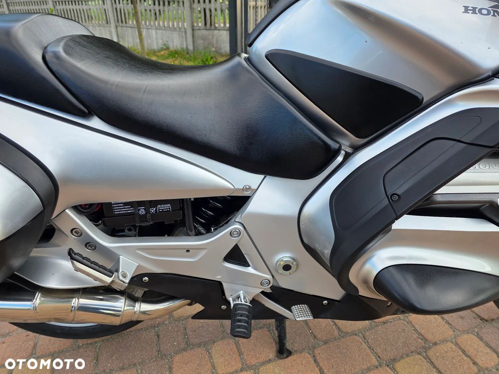 Honda ST - 20