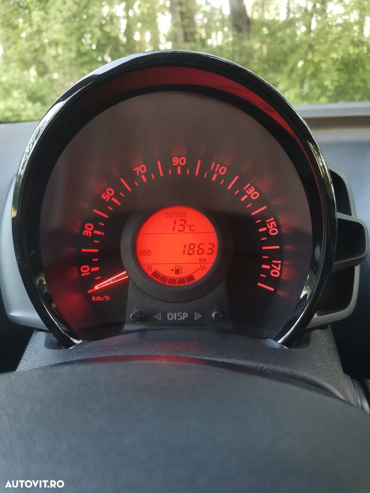 Peugeot 108 VTI 72 Style - 26