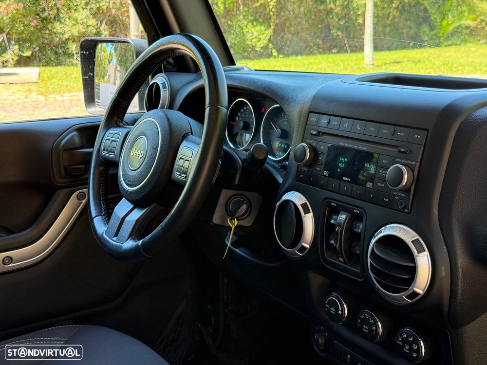 Jeep Wrangler Unlimited 2.8 CRD ATX Sahara Adventure Edition - 16