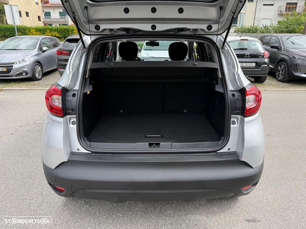 Renault Captur 1.5 dCi Exclusive - 14
