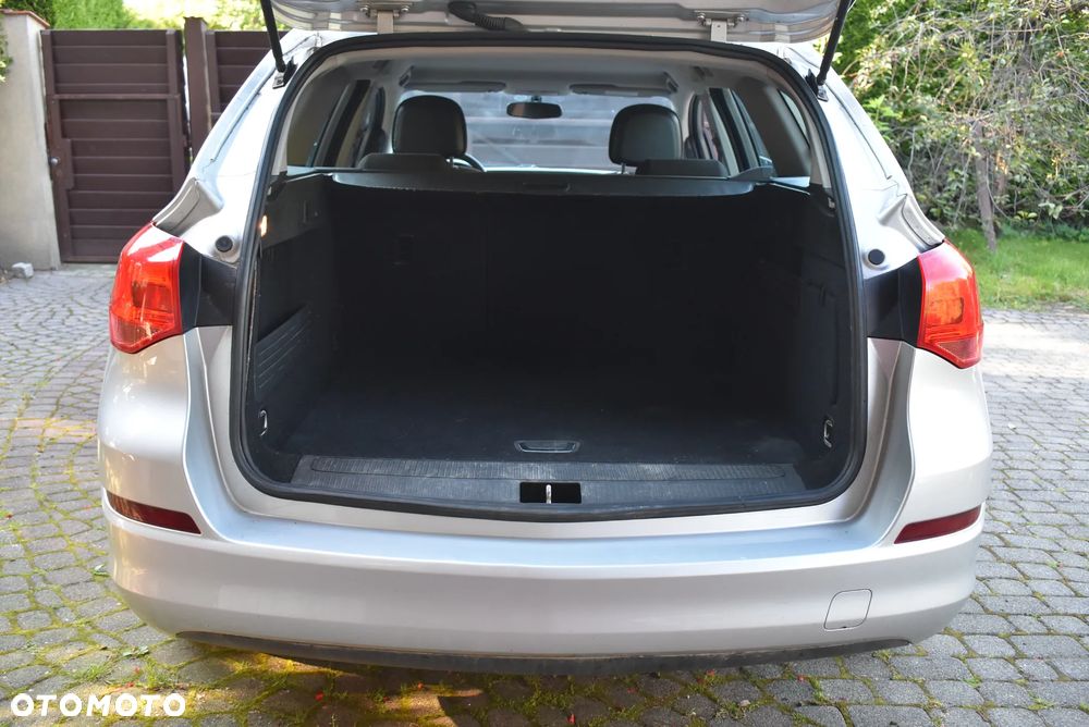 Opel Astra 1.7 CDTI DPF Sports Tourer - 21