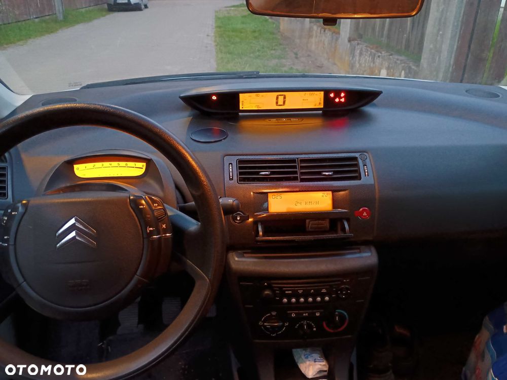 Citroën C4 - 6