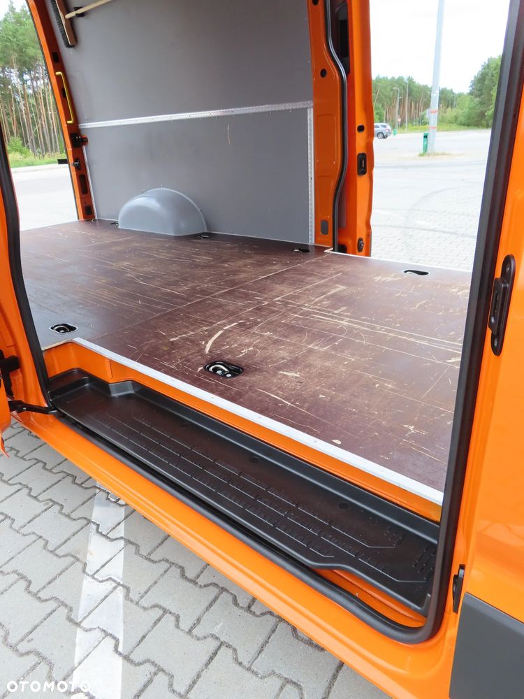 MAN TGE 3.180 4Motion 4x4 2.0 TDI 177 KM Automat 8-Mio Biegowy Blaszak Furgon L4H2 Rozstaw Osi 4490 mm Drzwi Przesuwne Z Obu Stron FULL OPCJA WYPOSAŻENIA HAK 3000 Kg WZMACNIANY Stan Wizualny I Techniczny JAK NOWY Gotowy Dostępny OKAZJA POLECAM - 25