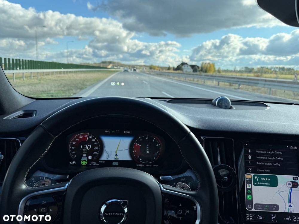 Volvo S60 T6 AWD R-Design - 16