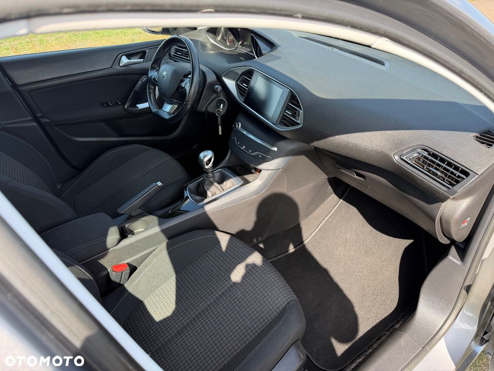 Peugeot 308 PureTech 130 GPF Stop & Start Active - 14