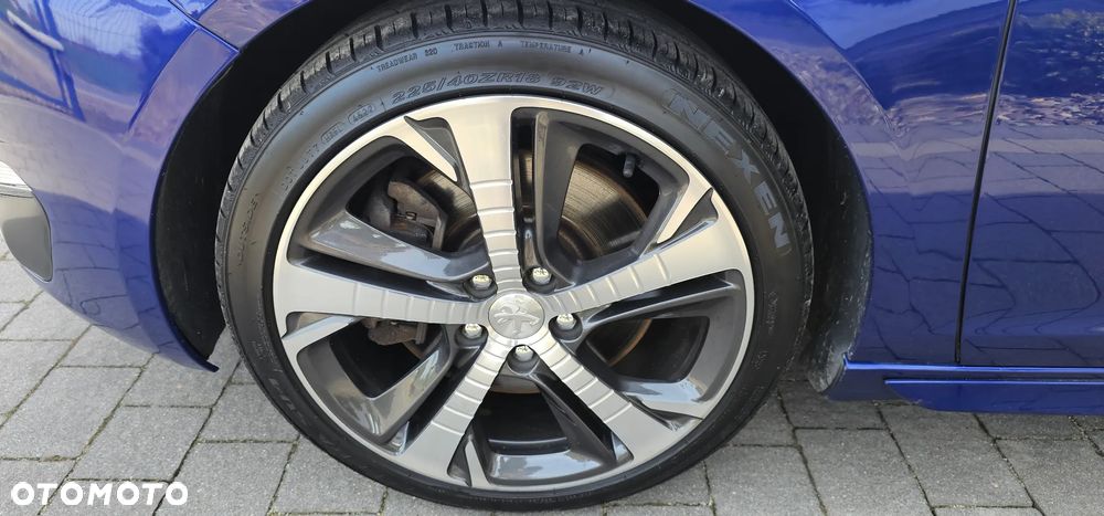 Peugeot 308 - 18