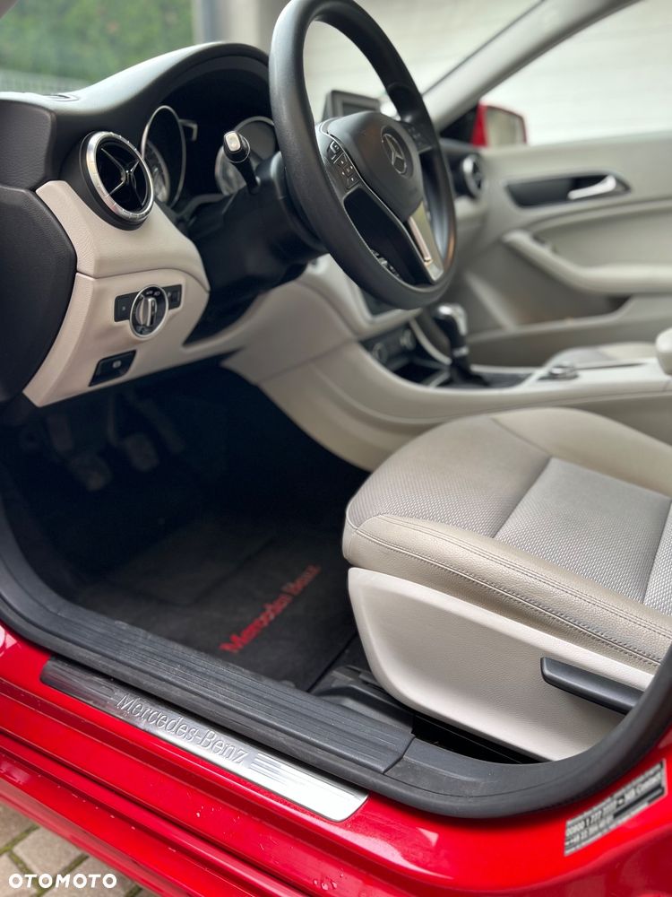 Mercedes-Benz CLA - 19