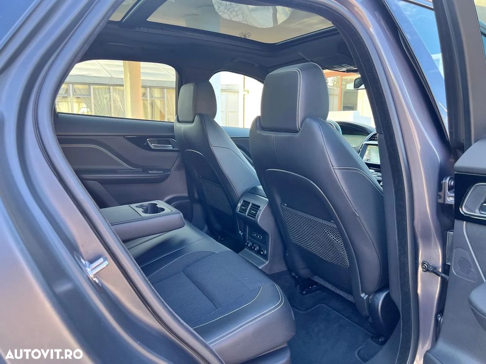 Jaguar F-Pace 20d AWD Aut. R-Sport - 9