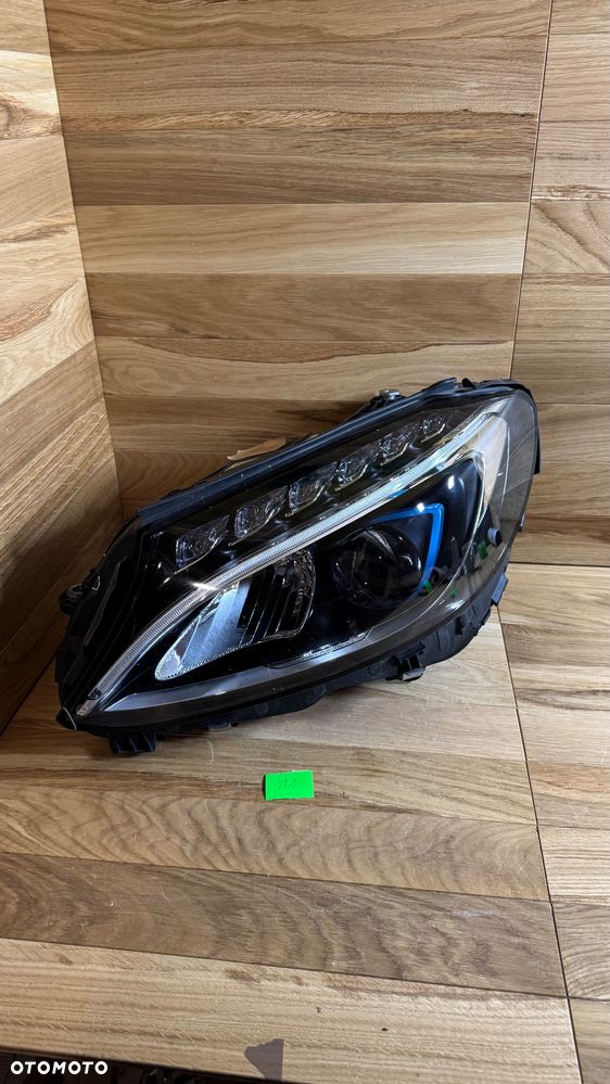 LAMPA PRZEDNIA LEWA MERCEDES W205 - 2