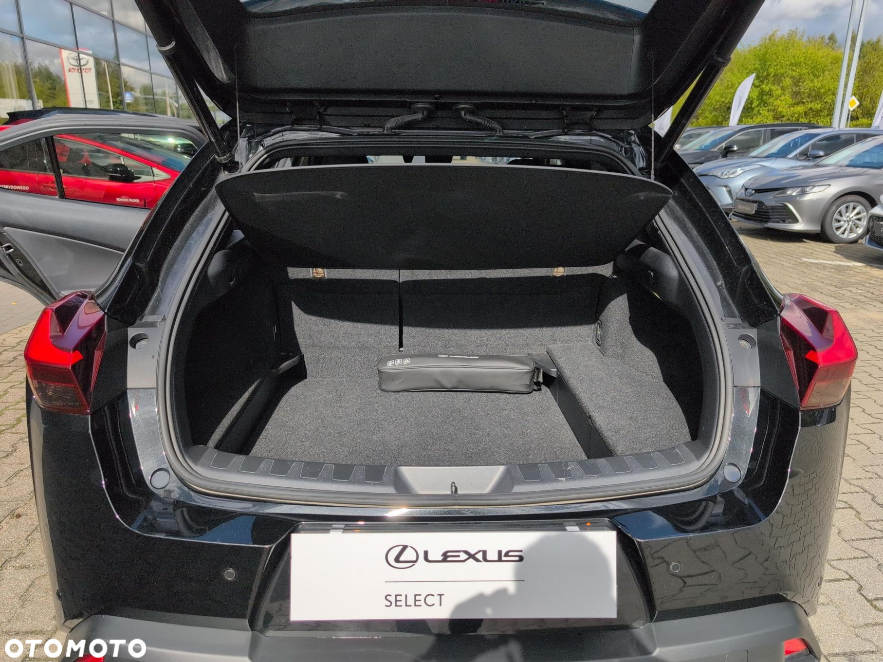 Lexus UX - 13