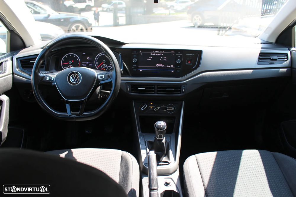 VW Polo 1.0 Confortline - 21