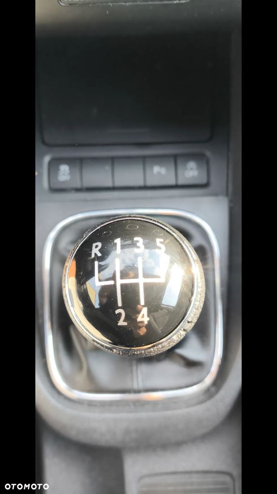 Volkswagen Golf - 17