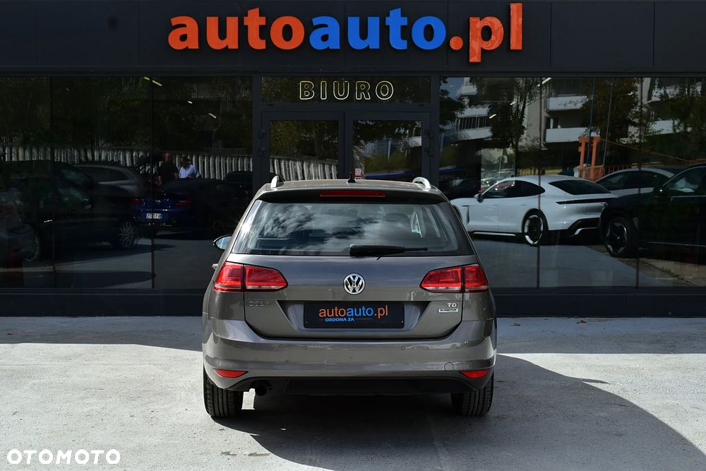 Volkswagen Golf VII 1.6 TDI BMT Trendline DSG - 18