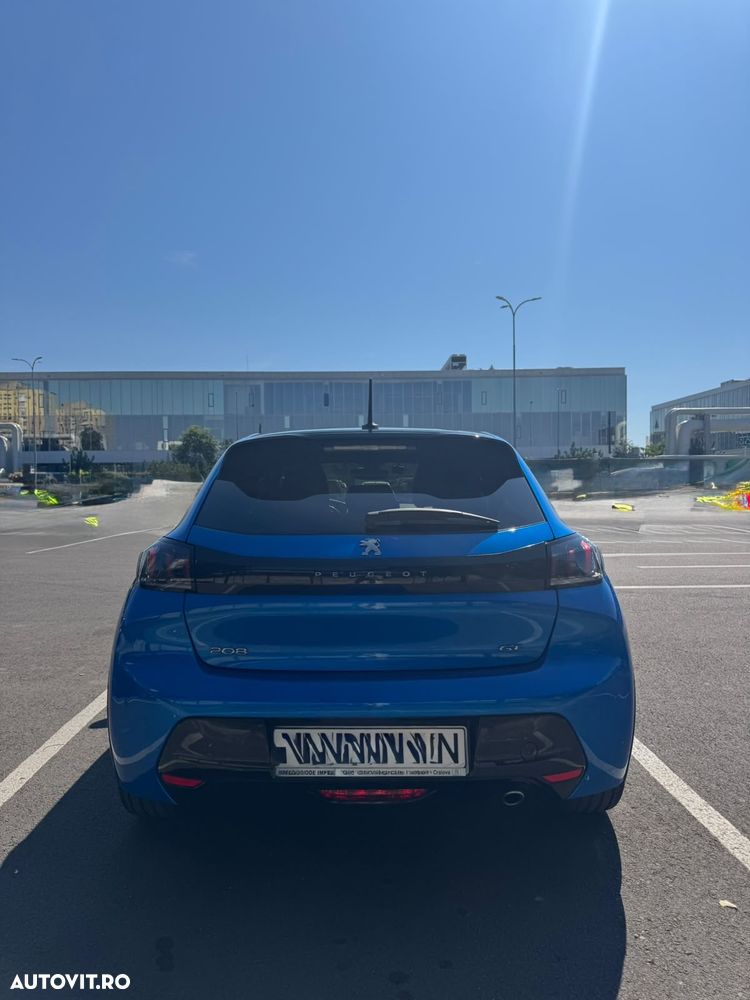 Peugeot 208 1.2 L PureTech STT EAT8 GT Line - 16
