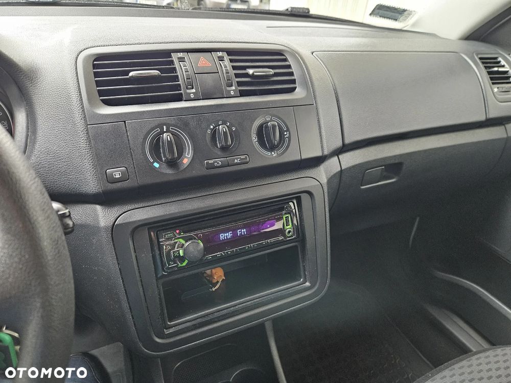 Skoda Fabia 1.4 16V Ambition - 16