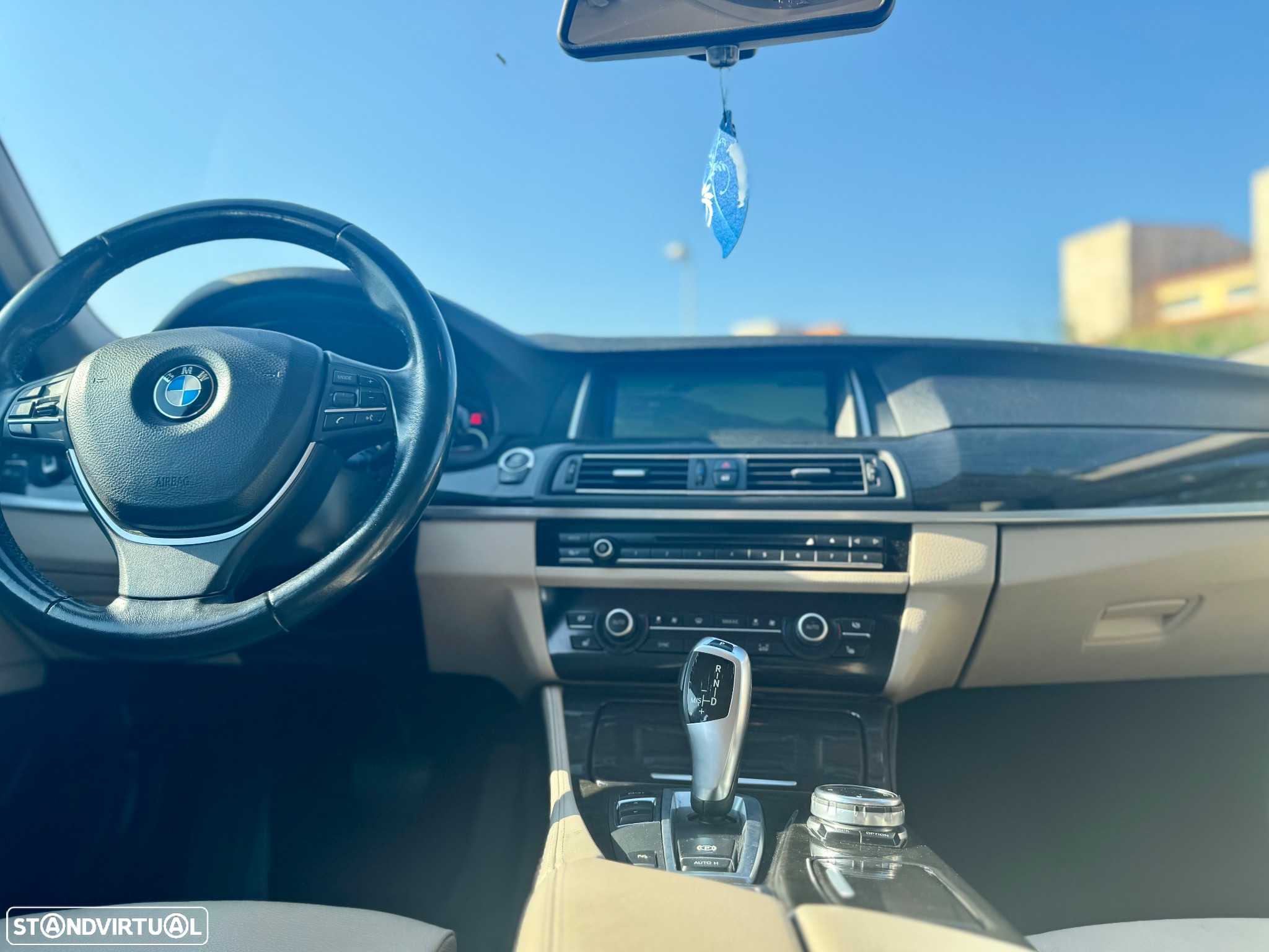BMW 520 d Touring Aut. Luxury Line - 11