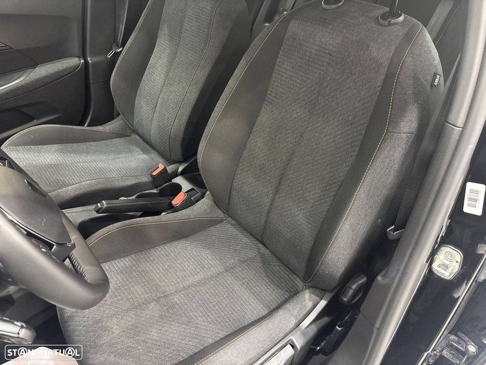 Peugeot 2008 1.2 PureTech Active - 9