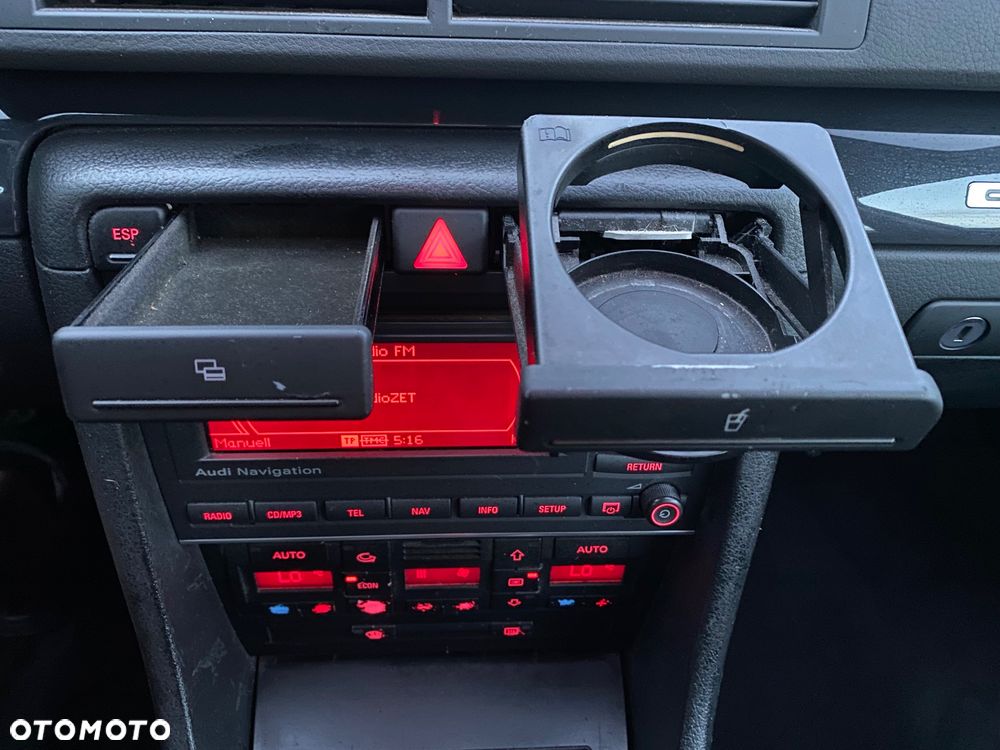 Audi A4 Avant 2.5 TDI quattro - 19