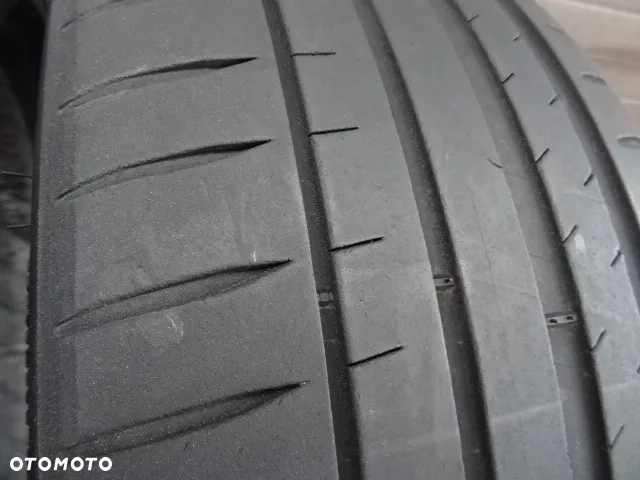 225/45/R18 91W Michelin Pilot Sport 4 - 4