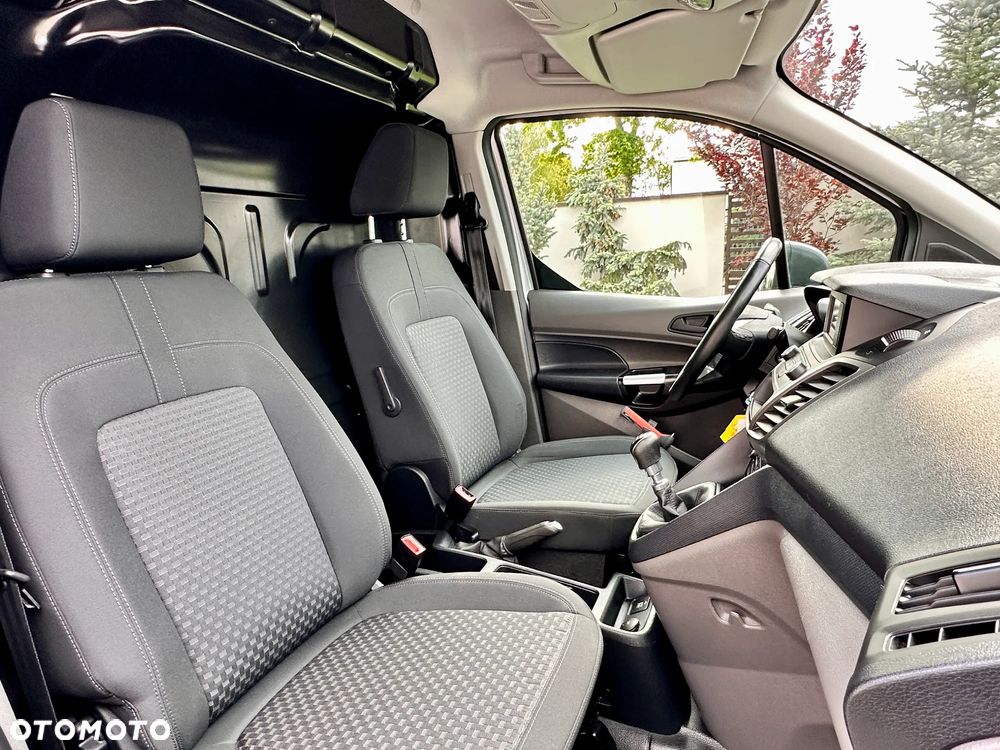 Ford TRANSIT CONNECT - 24