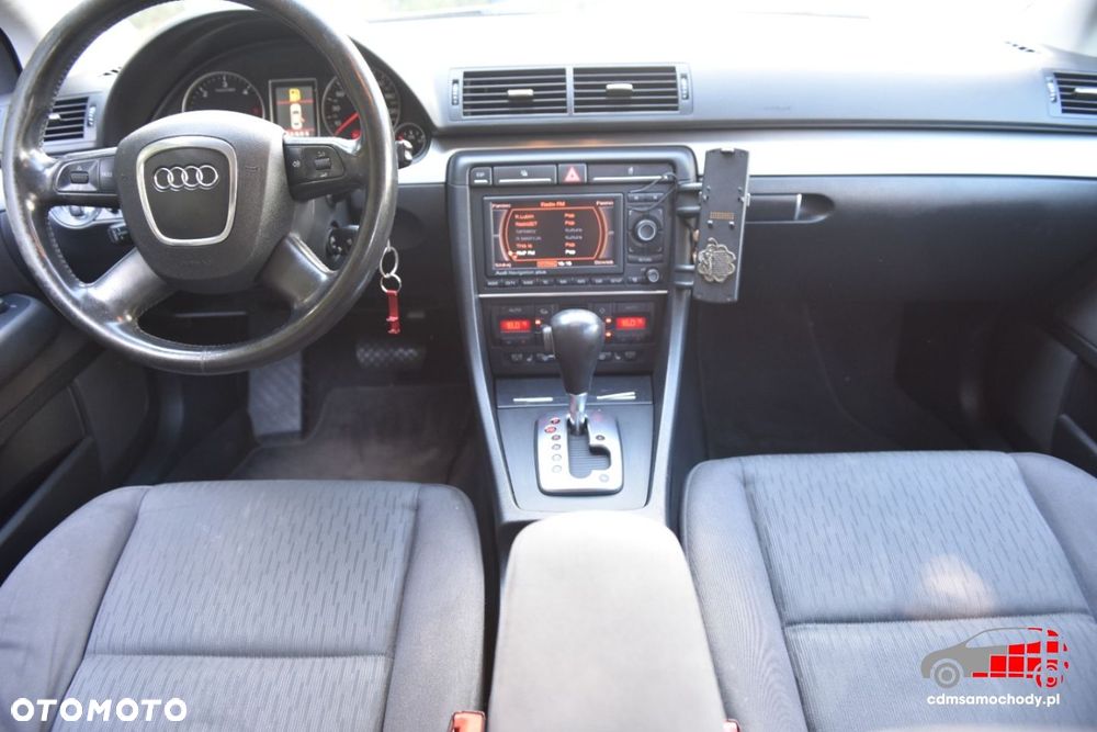 Audi A4 Avant - 22