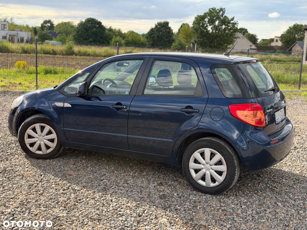 Suzuki SX4 1.6 VVT 4x2 Style - 8