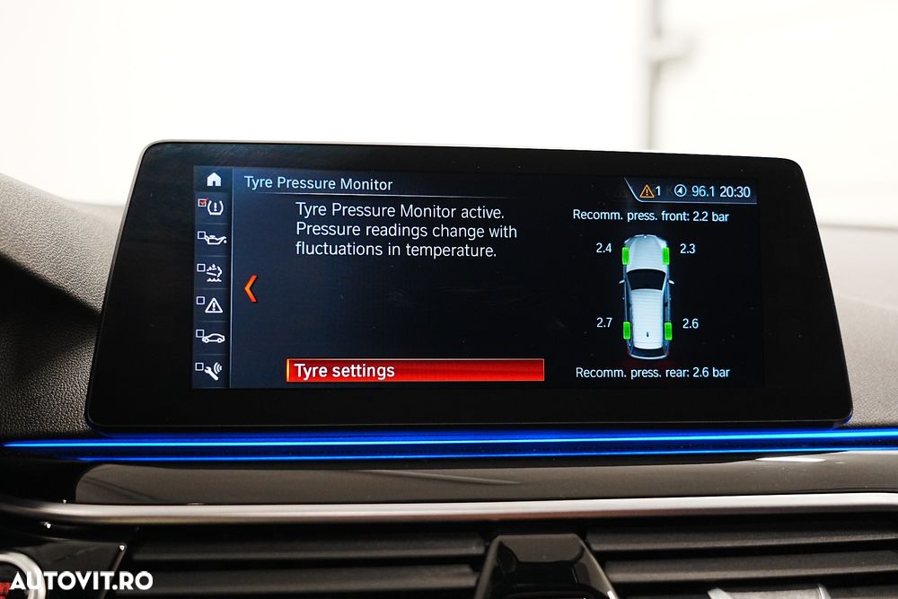 BMW Seria 5 520d Touring Aut. Sport Line - 34