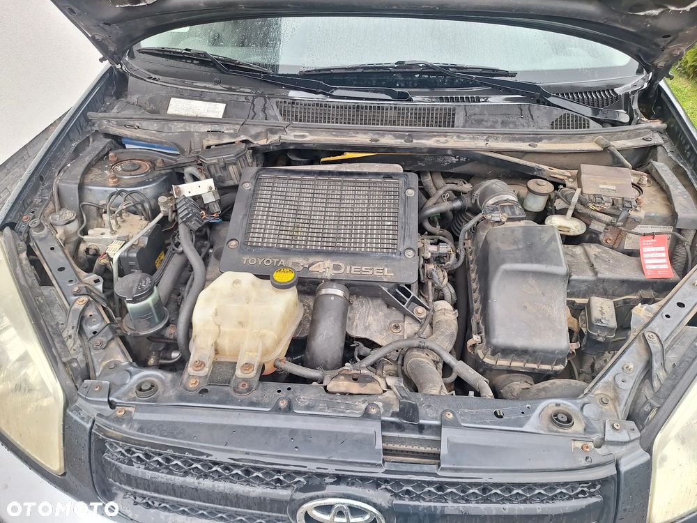 Toyota RAV4 D-4D 4x4 - 9