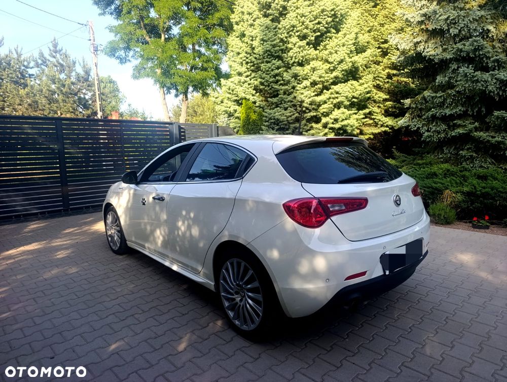 Alfa Romeo Giulietta 1.4 TB 16V Multiair Turismo - 3