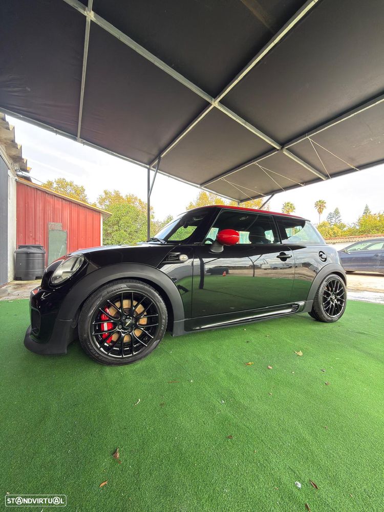 MINI Coupé John Cooper Works - 14