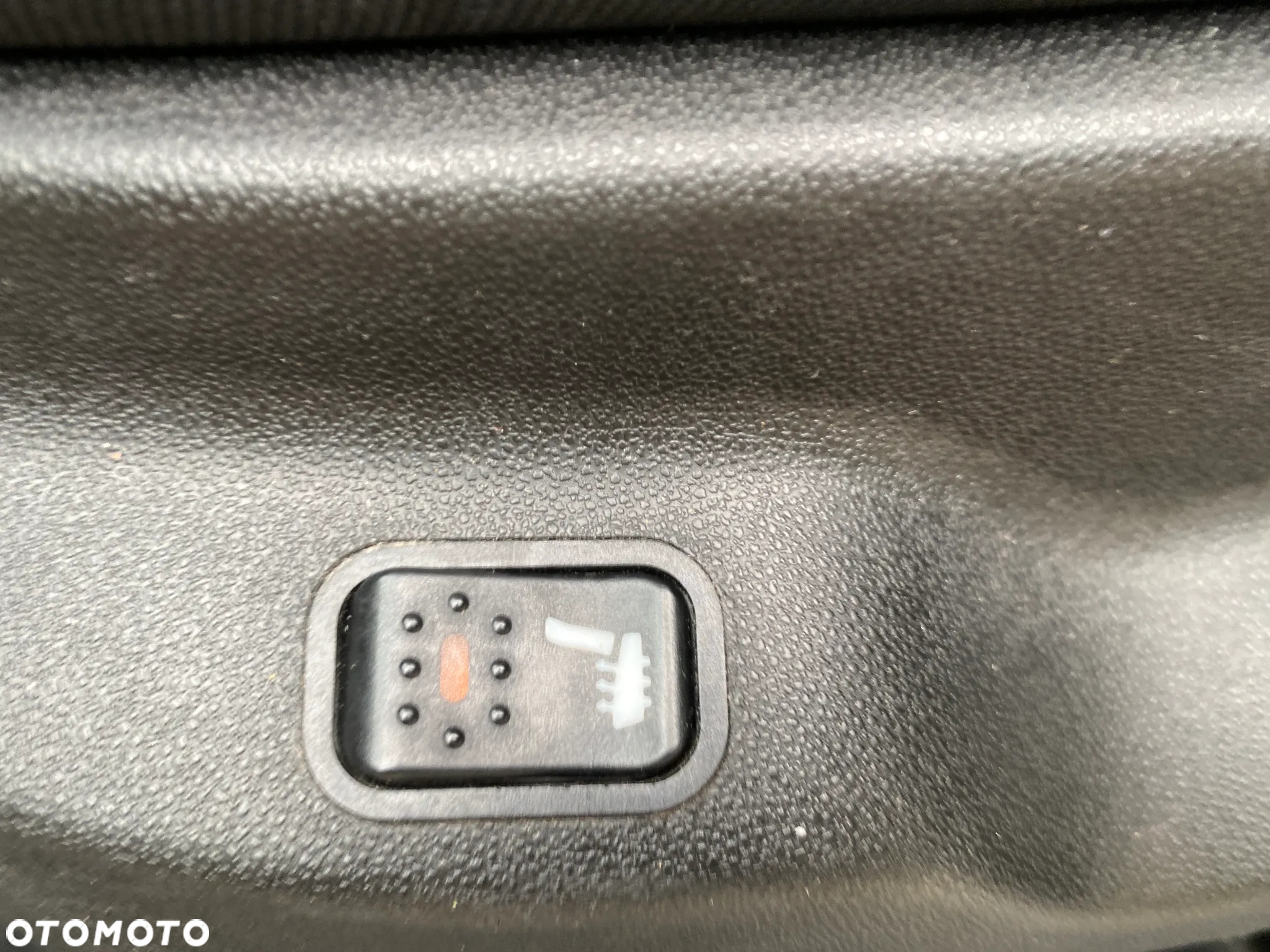 Opel COMBO - 18