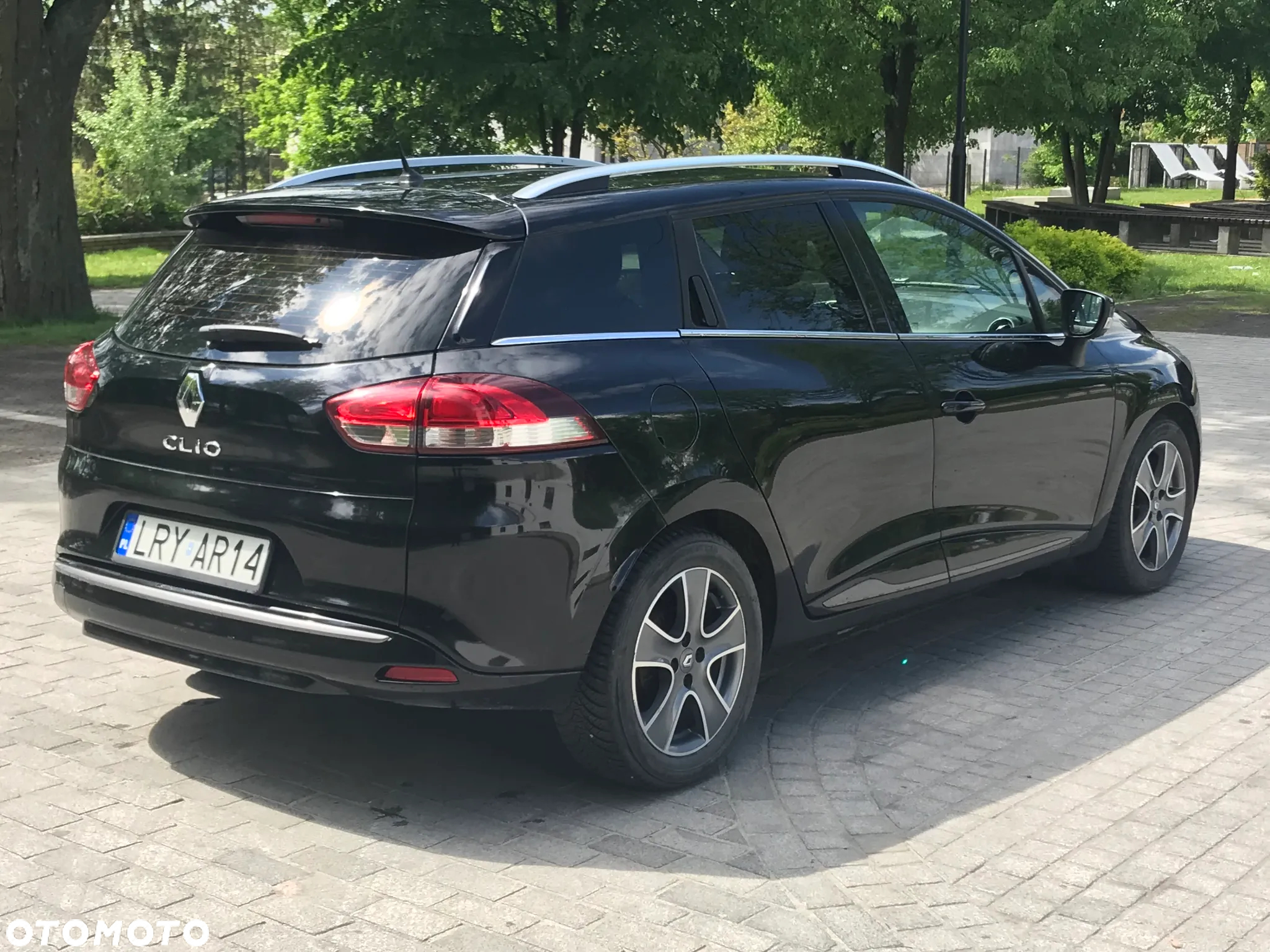 Renault Clio - 6