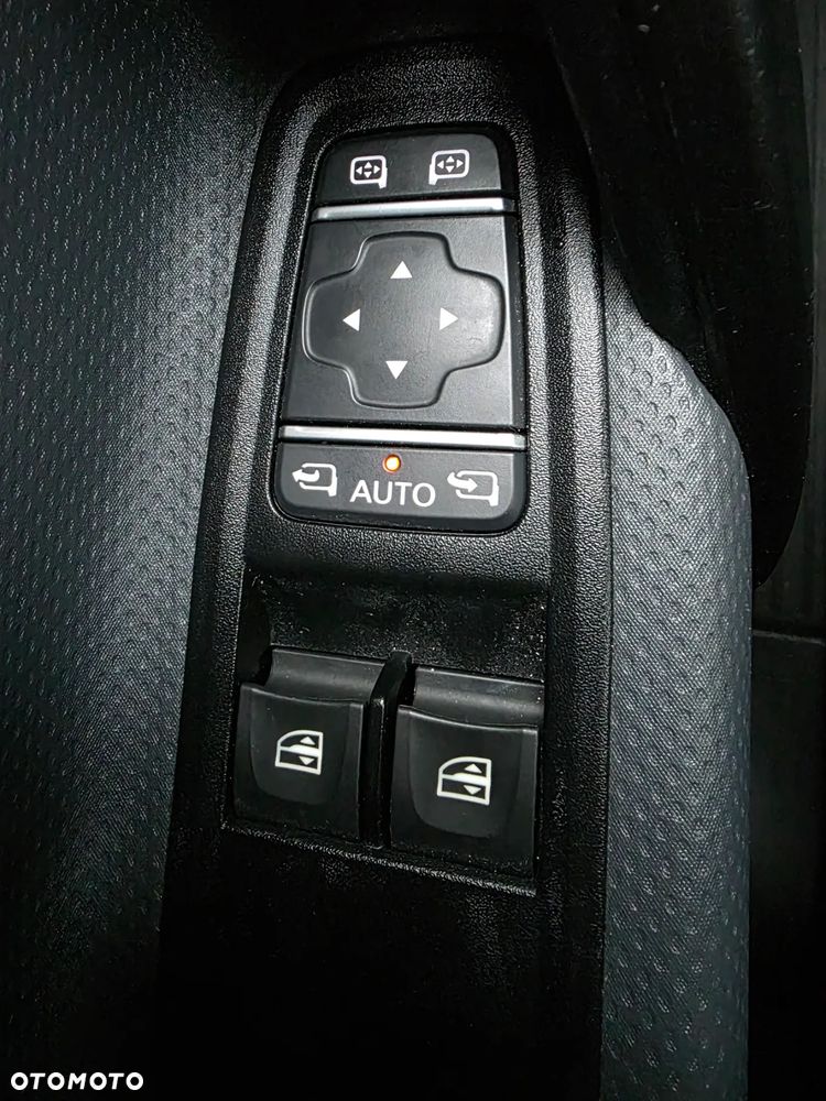 Mercedes-Benz Citan 112 CDI, 1.5 D, 116KM, 3-OSOBOWY, PRO, 3 wyświetlacze - 27