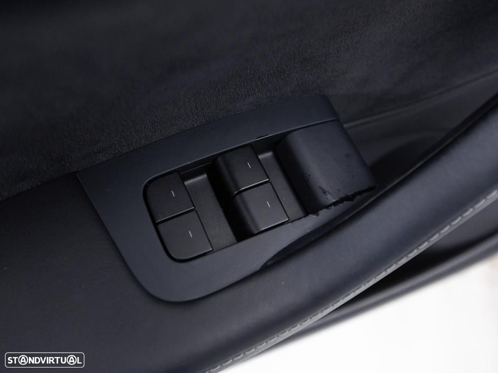 Tesla Model 3 Standard Range Plus RWD - 18