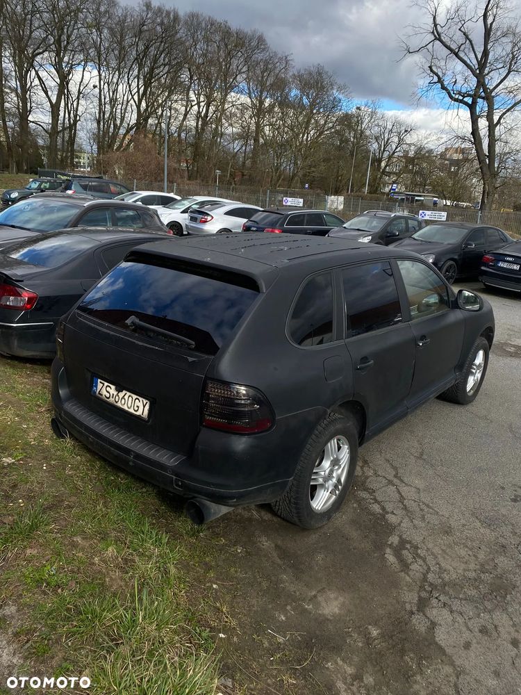 Porsche Cayenne - 31