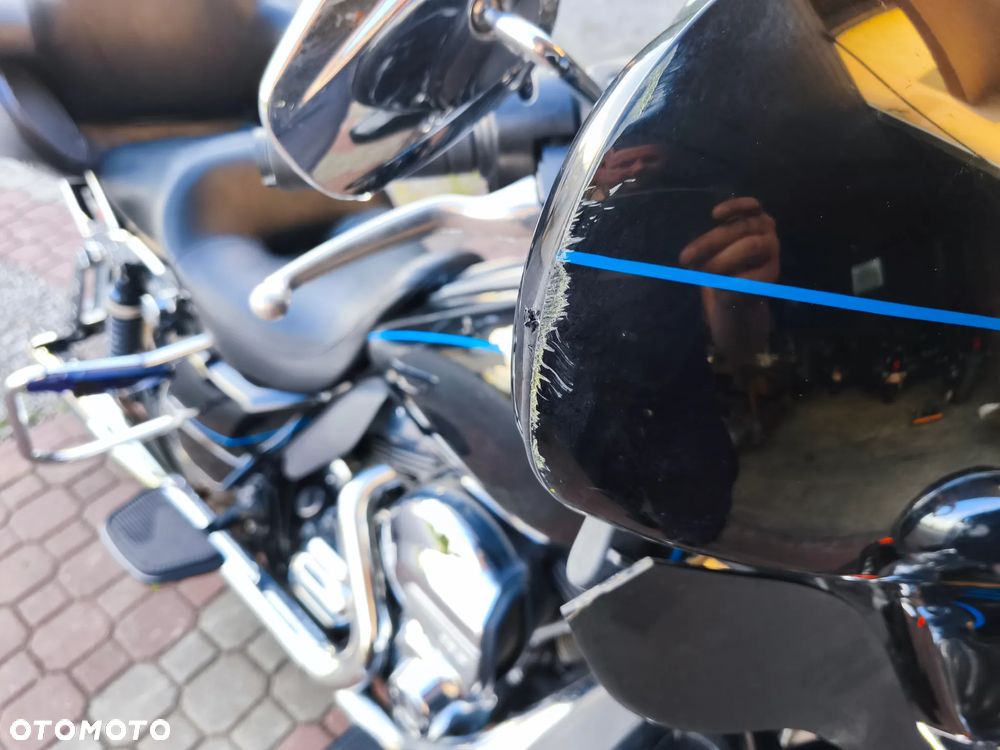 Harley-Davidson FLH Electra Glide - 35