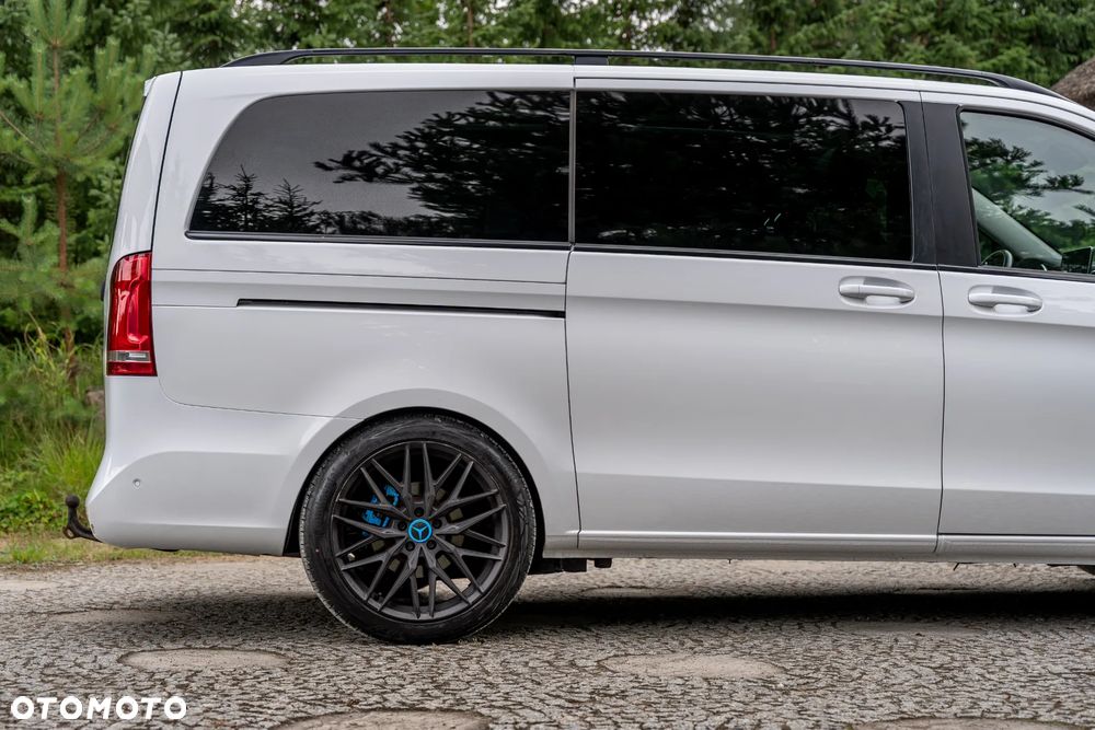 Mercedes-Benz Klasa V 250 d 4-Matic 7G-Tronic - 16