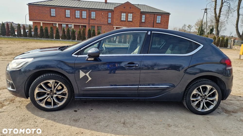 Citroën DS4 1.6 THP SportChic - 2