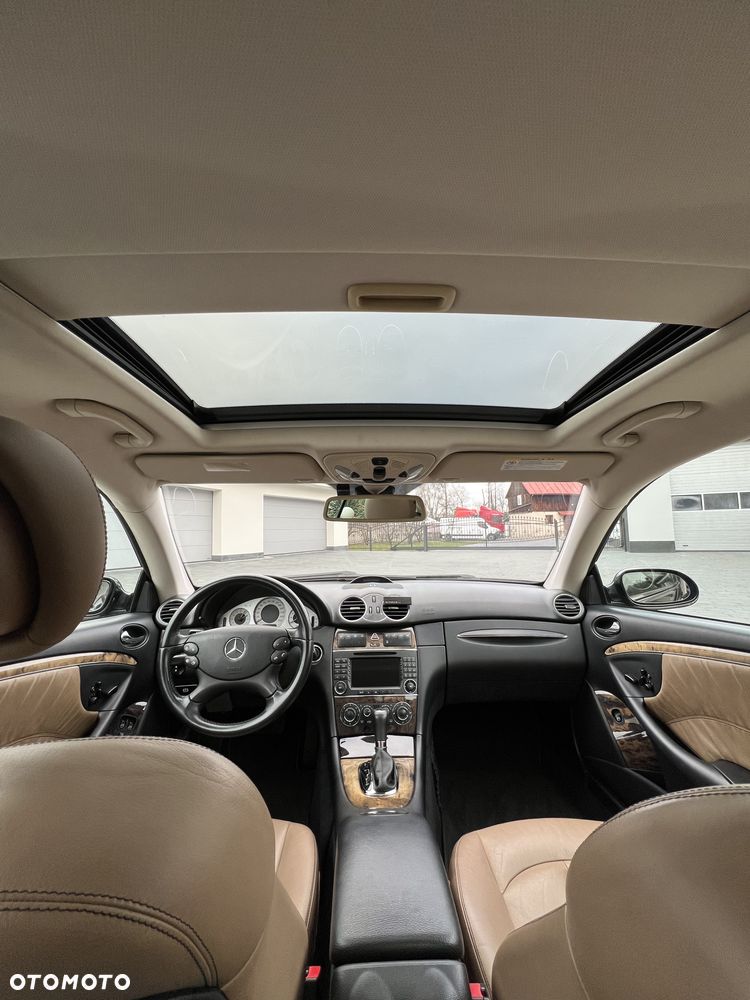 Mercedes-Benz CLK 350 7G-TRONIC Avantgarde - 13