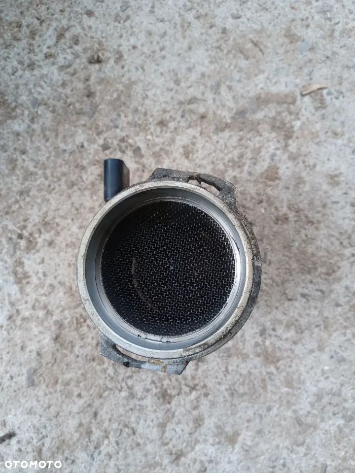 PRZEPŁYWOMIERZ 059906161 AUDI A4 A6 VW PASSAT 2.5 TDI 2.7 3.0 - 5