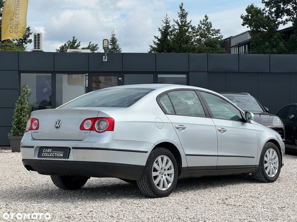 Volkswagen Passat - 5