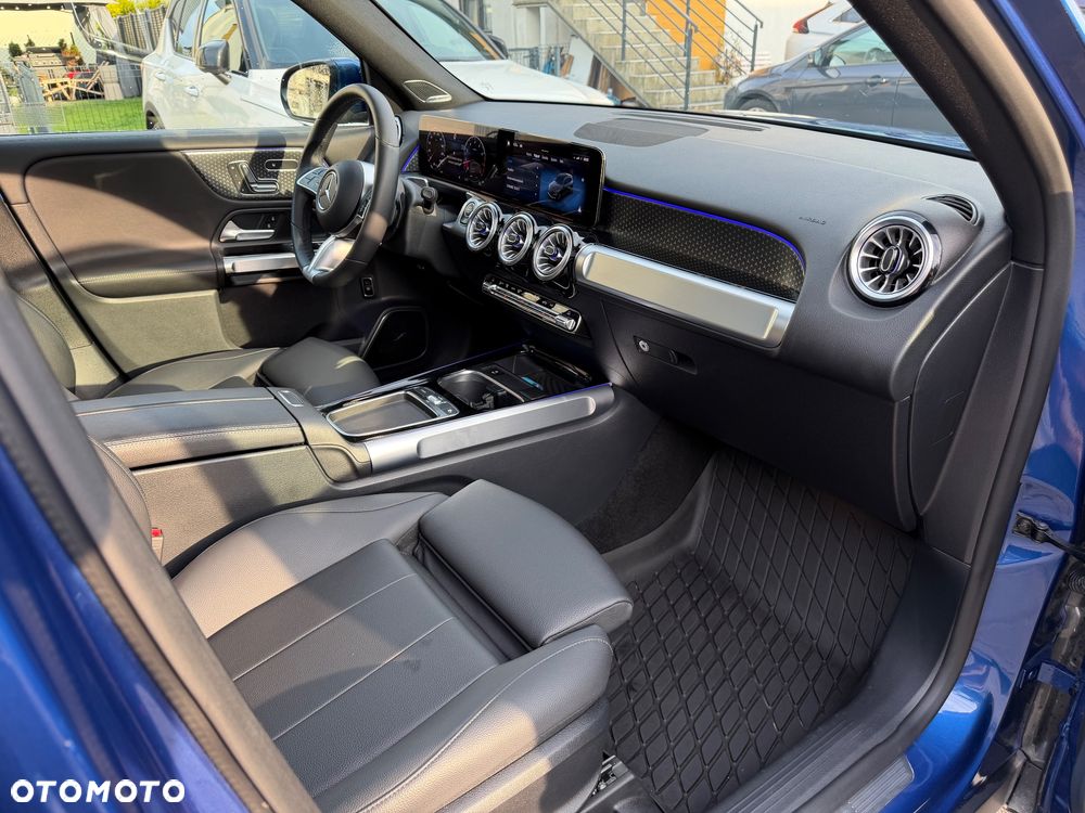 Mercedes-Benz GLB 250 mHEV 4-Matic Progressive 8G-DCT - 6