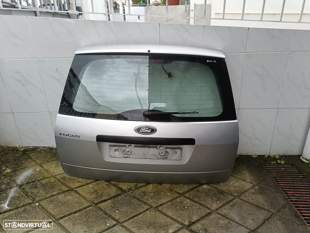 Tampa mala Ford focus Sw carrinha 2007 - 2
