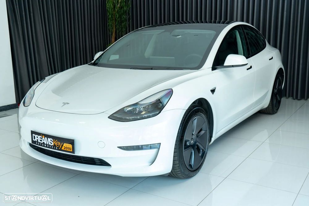 Tesla Model 3 Long Range Tração Traseira - 21
