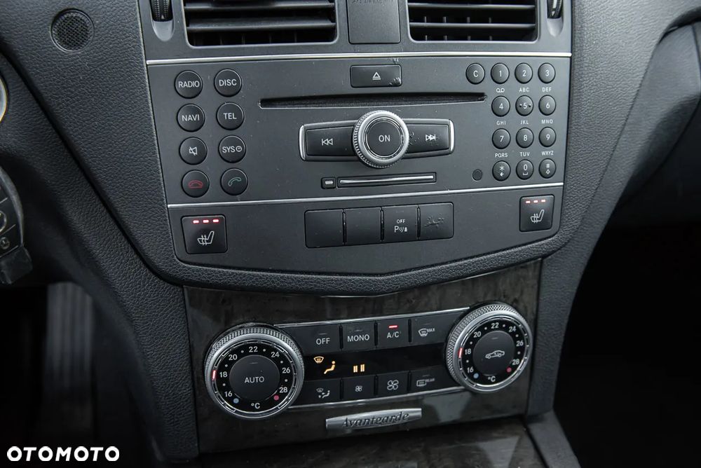 Mercedes-Benz Klasa C - 24