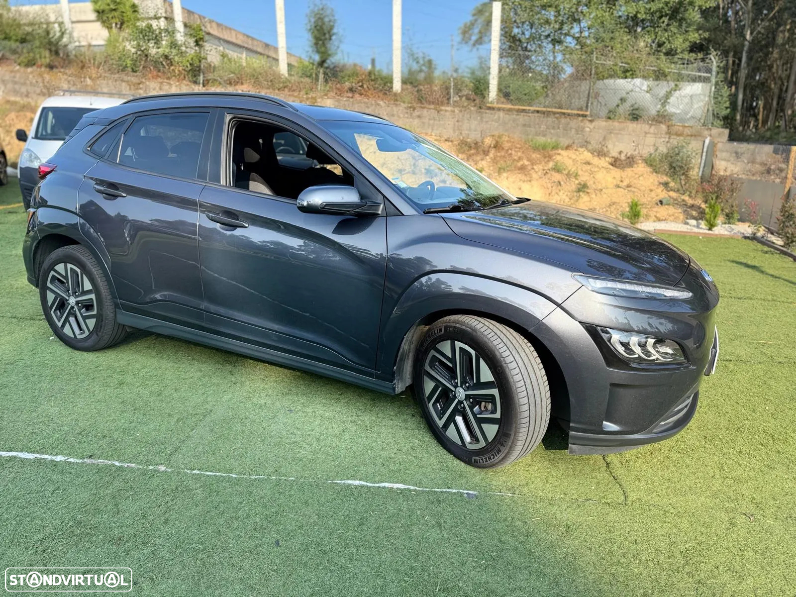 Hyundai Kauai EV 64 kWh Vanguard+TMS - 12