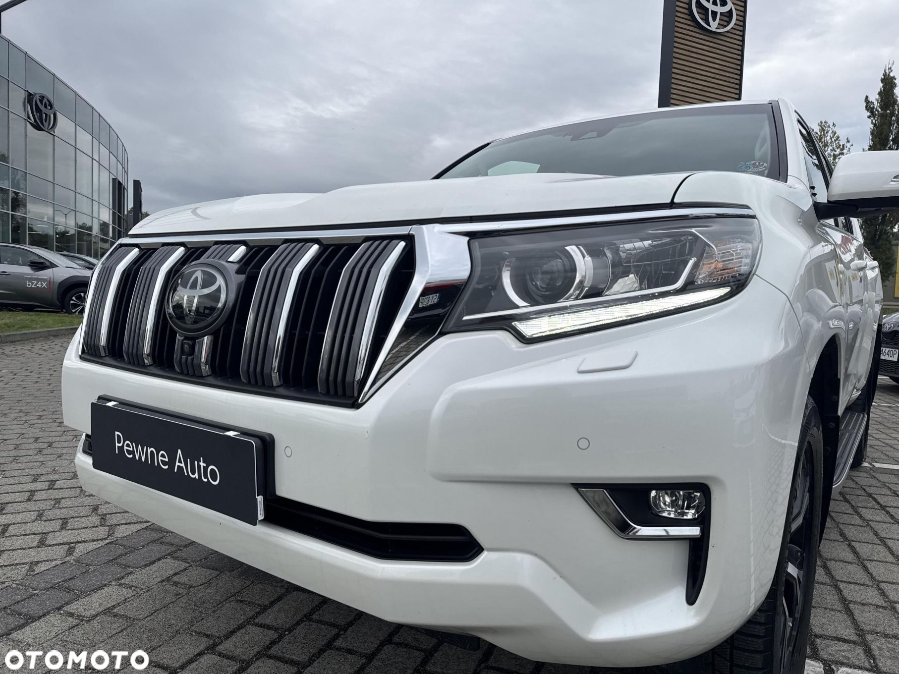 Toyota Land Cruiser LC 2.8 D-4D Invincible - 9