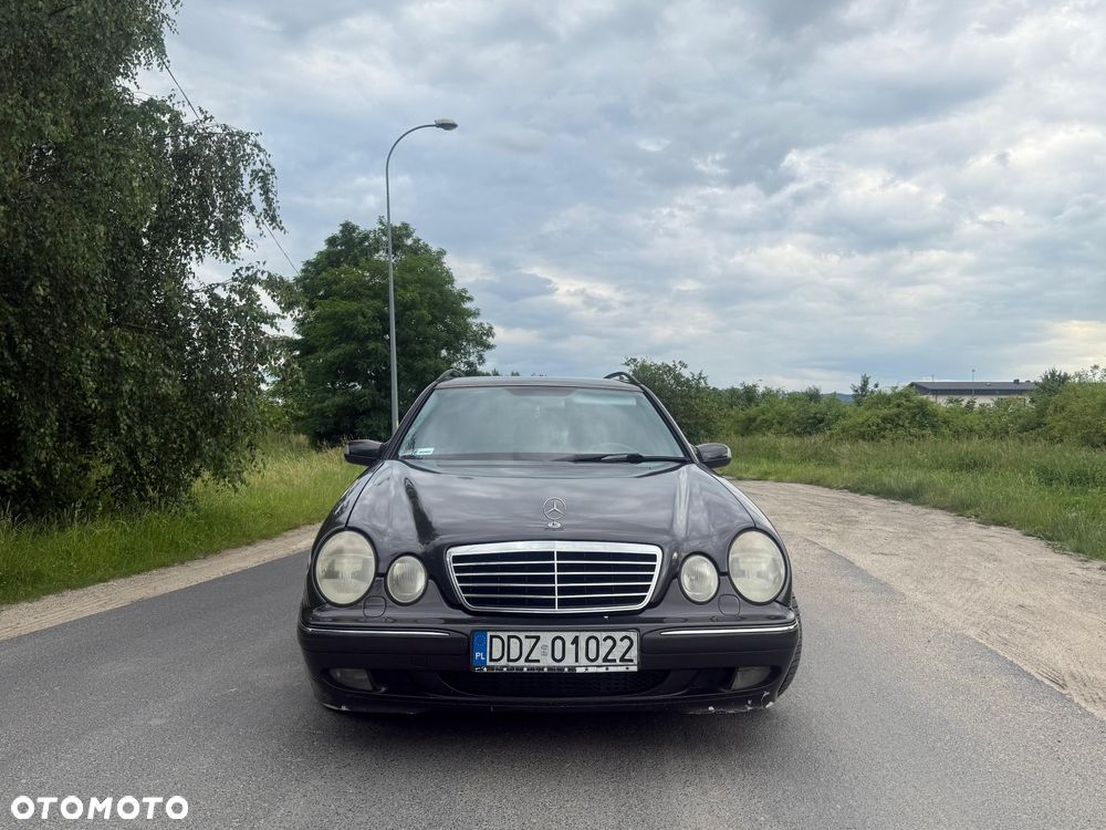 Mercedes-Benz Klasa E 320 T CDI Avantgarde - 2