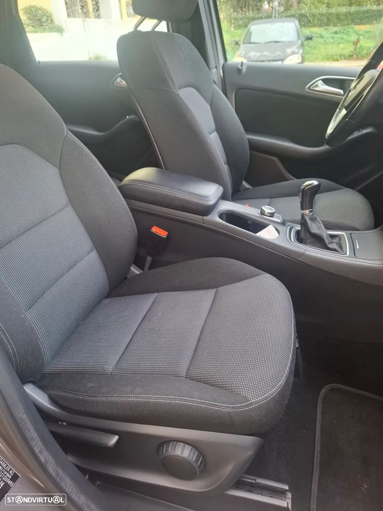 Mercedes-Benz B 180 CDI Style - 7